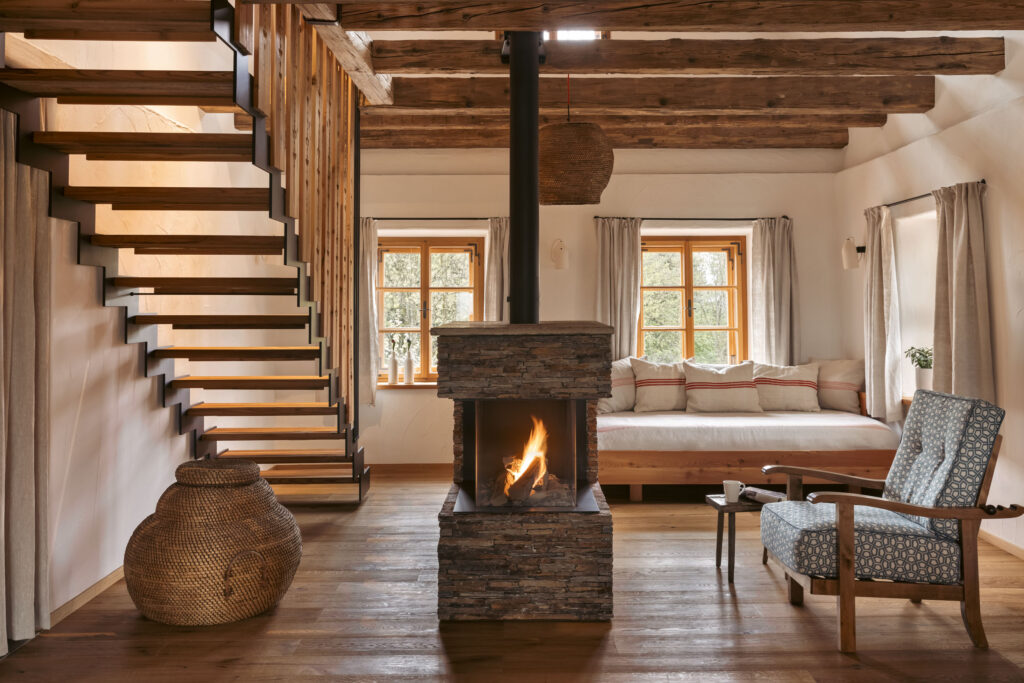 Franzl Am Wildbachberg - Wohnraum mit Kamin