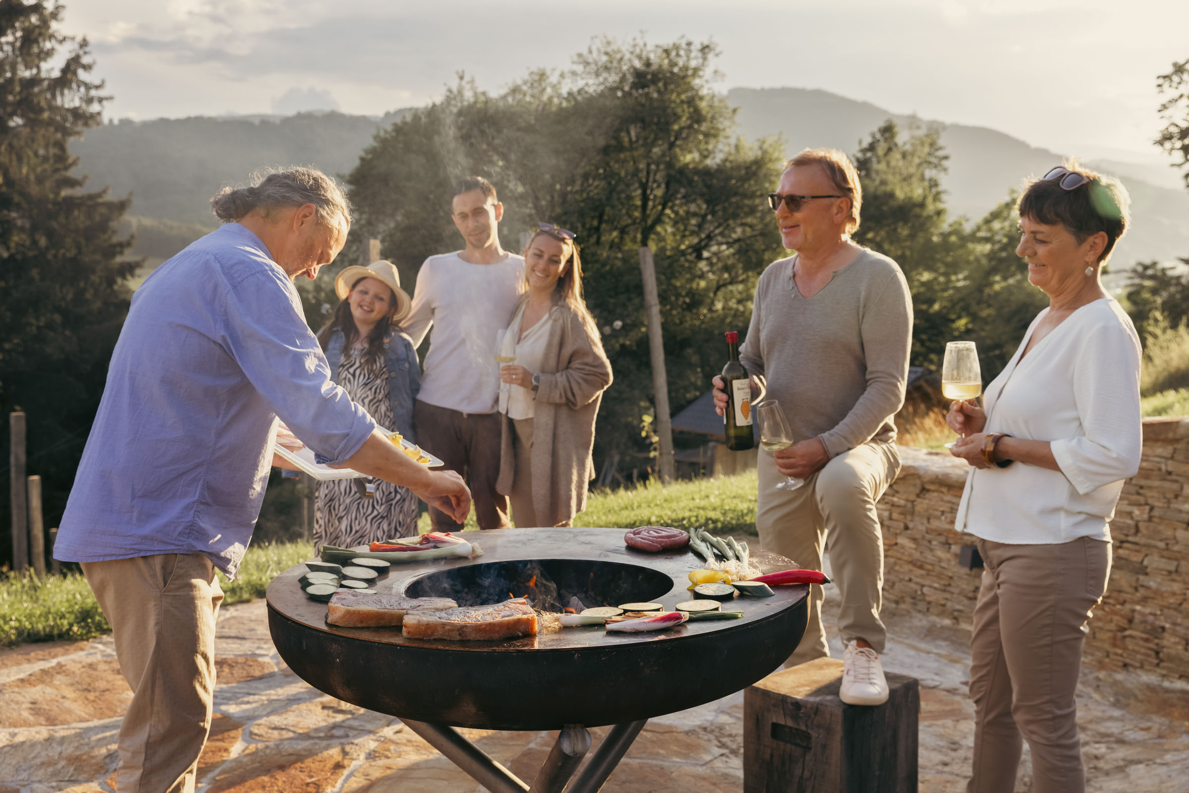 Grillen im Urlaub mit Freunden