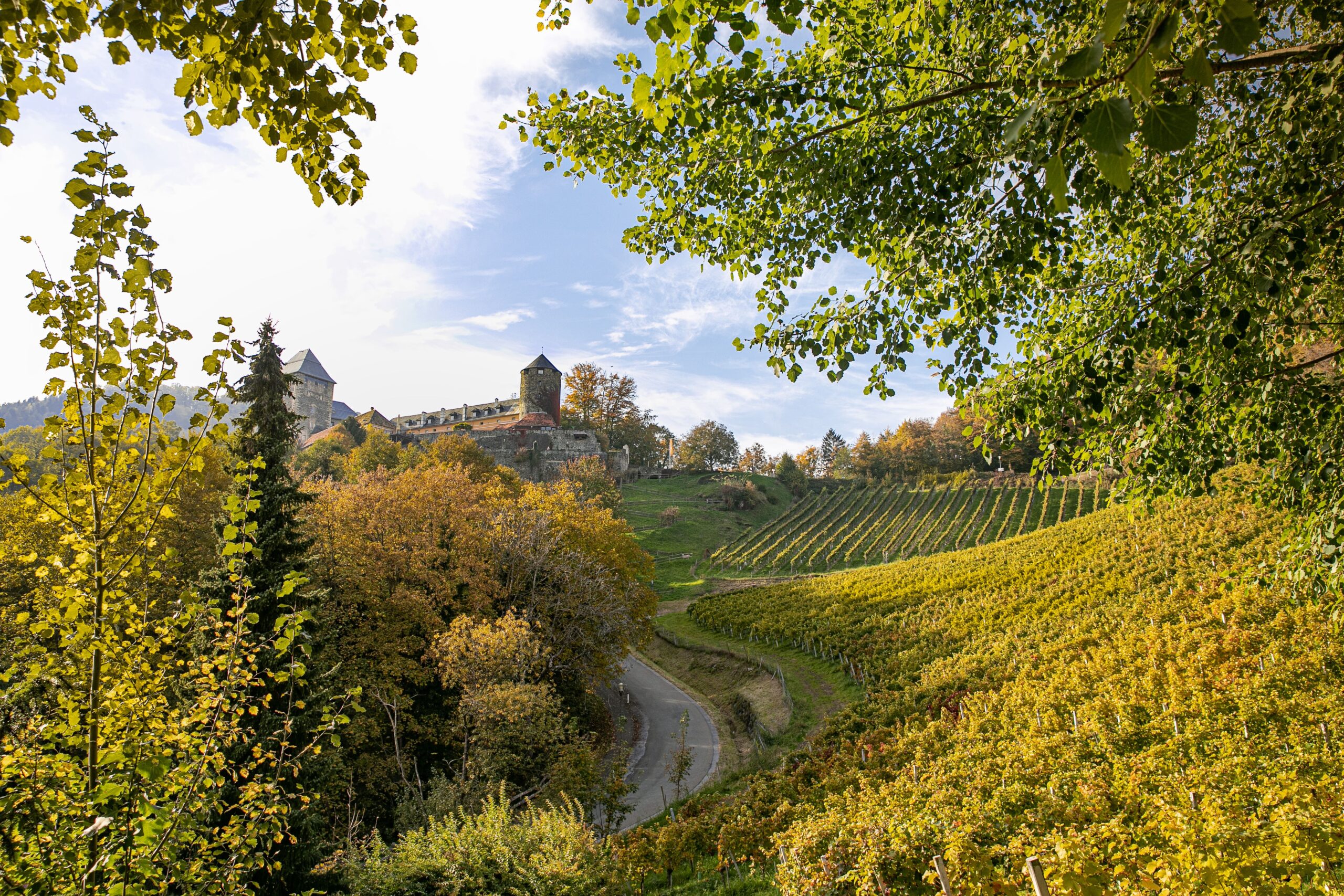 Burg Deutschlandsberg, Weststeiermark, Herbst