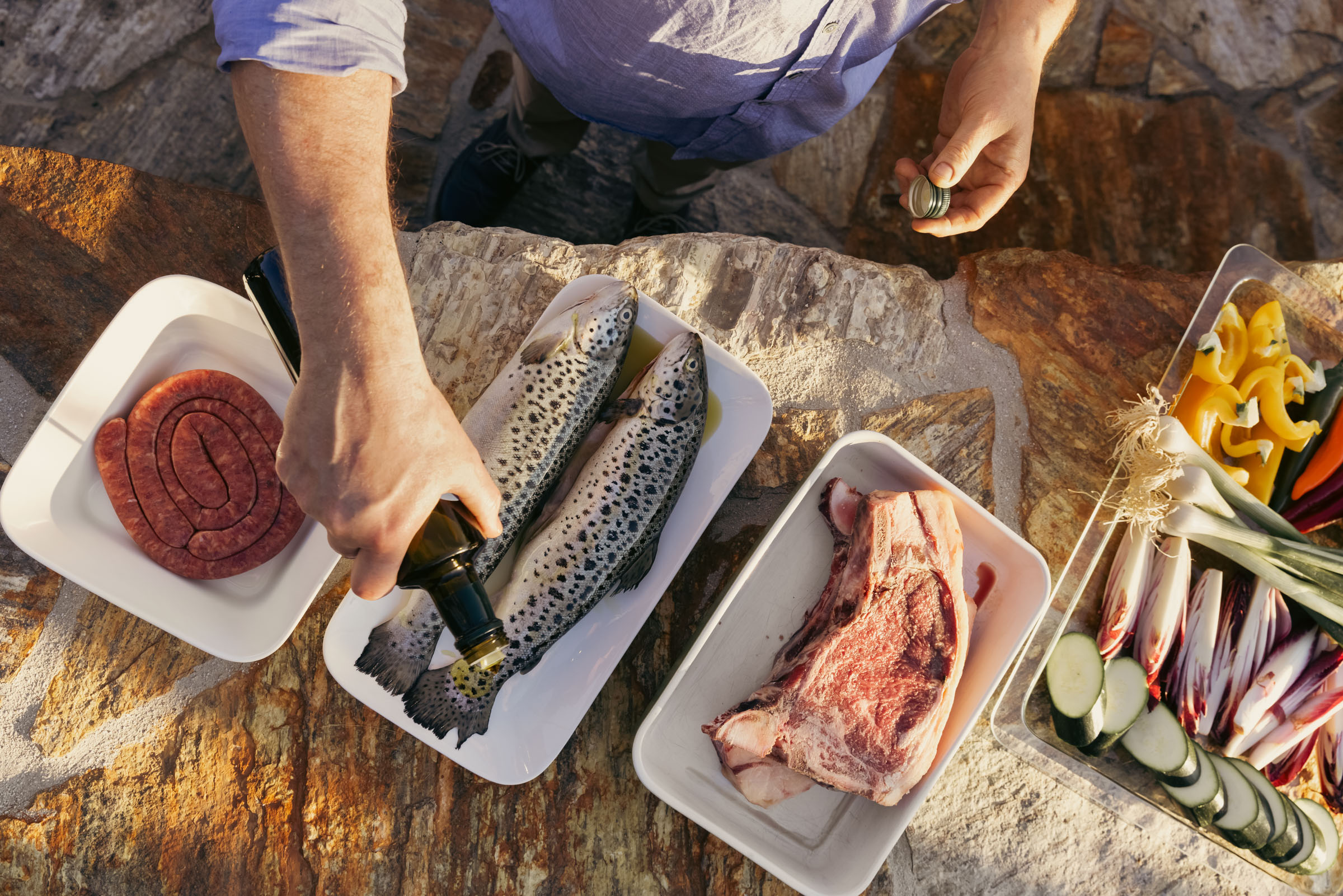 Fische grillen im Urlaub