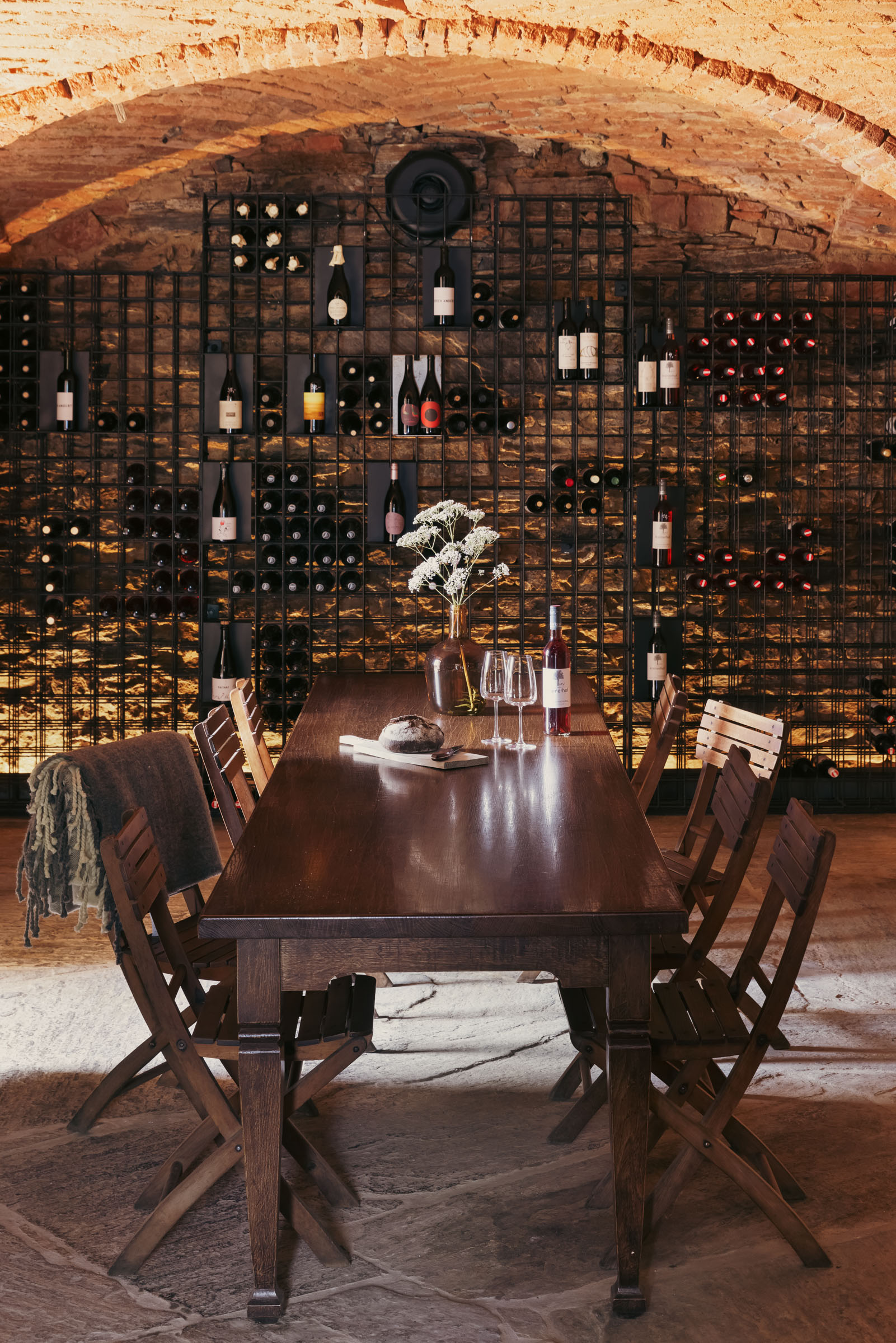 Weinkeller mit Naturweinen am Wildbachberg